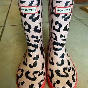 Leopard Hunter Boots